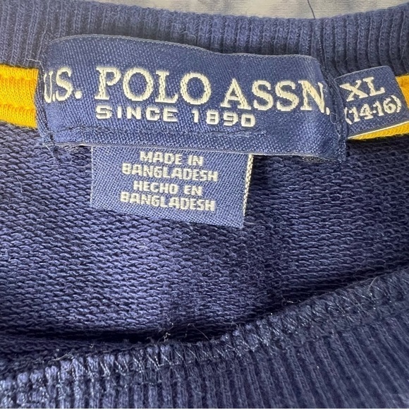 US Polo Assn sweatshirt navy size XL (14-16) - Picture 7 of 8